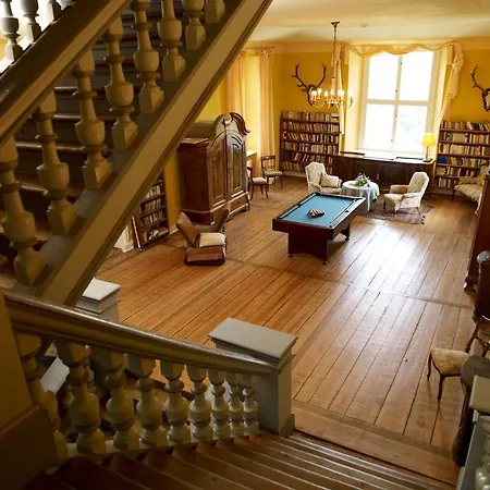 Jagdschloss Quitzin לינה וארוחת בוקר 3*